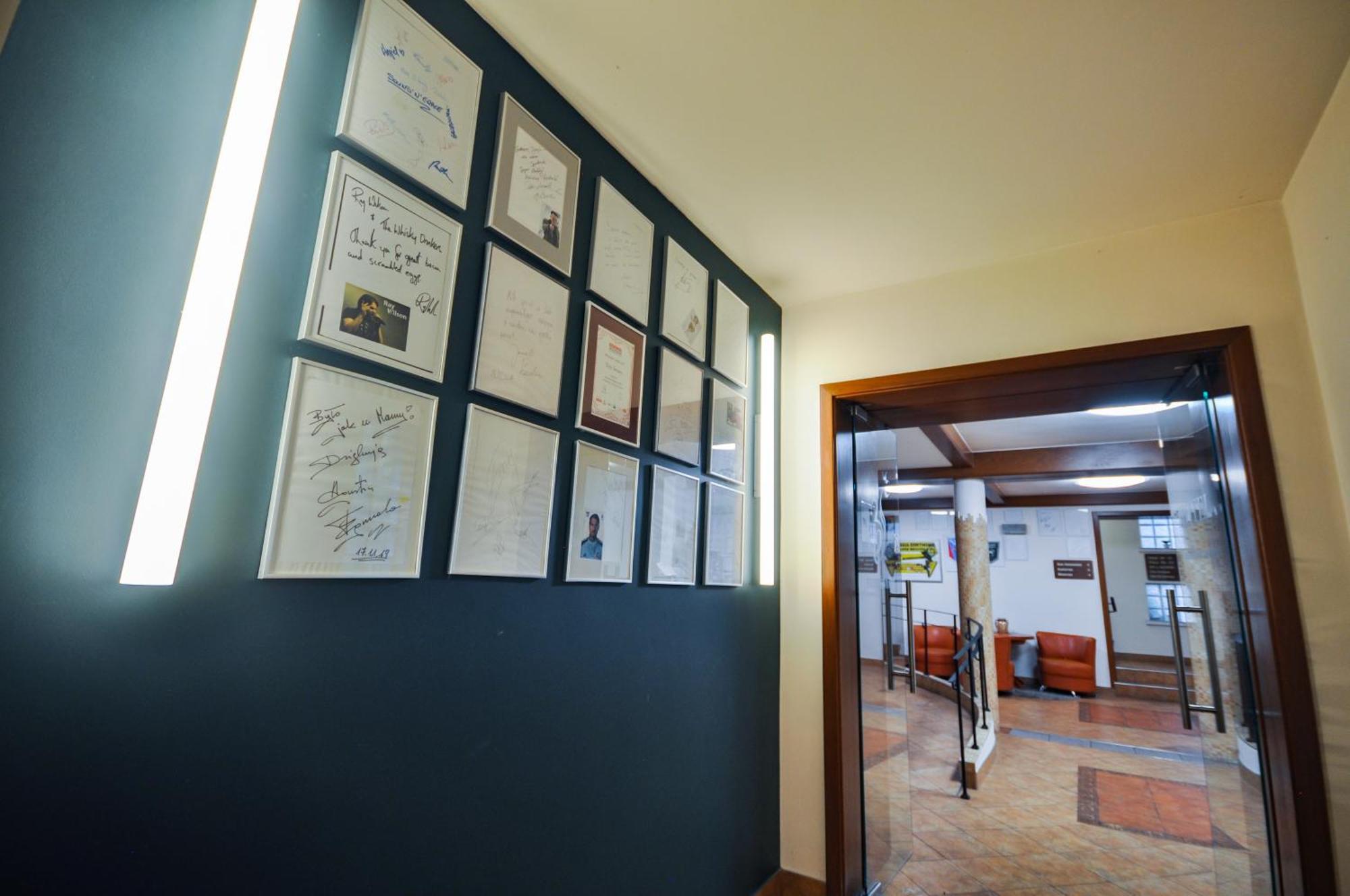 Hotel Trzy Swiaty Spa & Wellness Rajska Wyspa Gliwice Exteriör bild