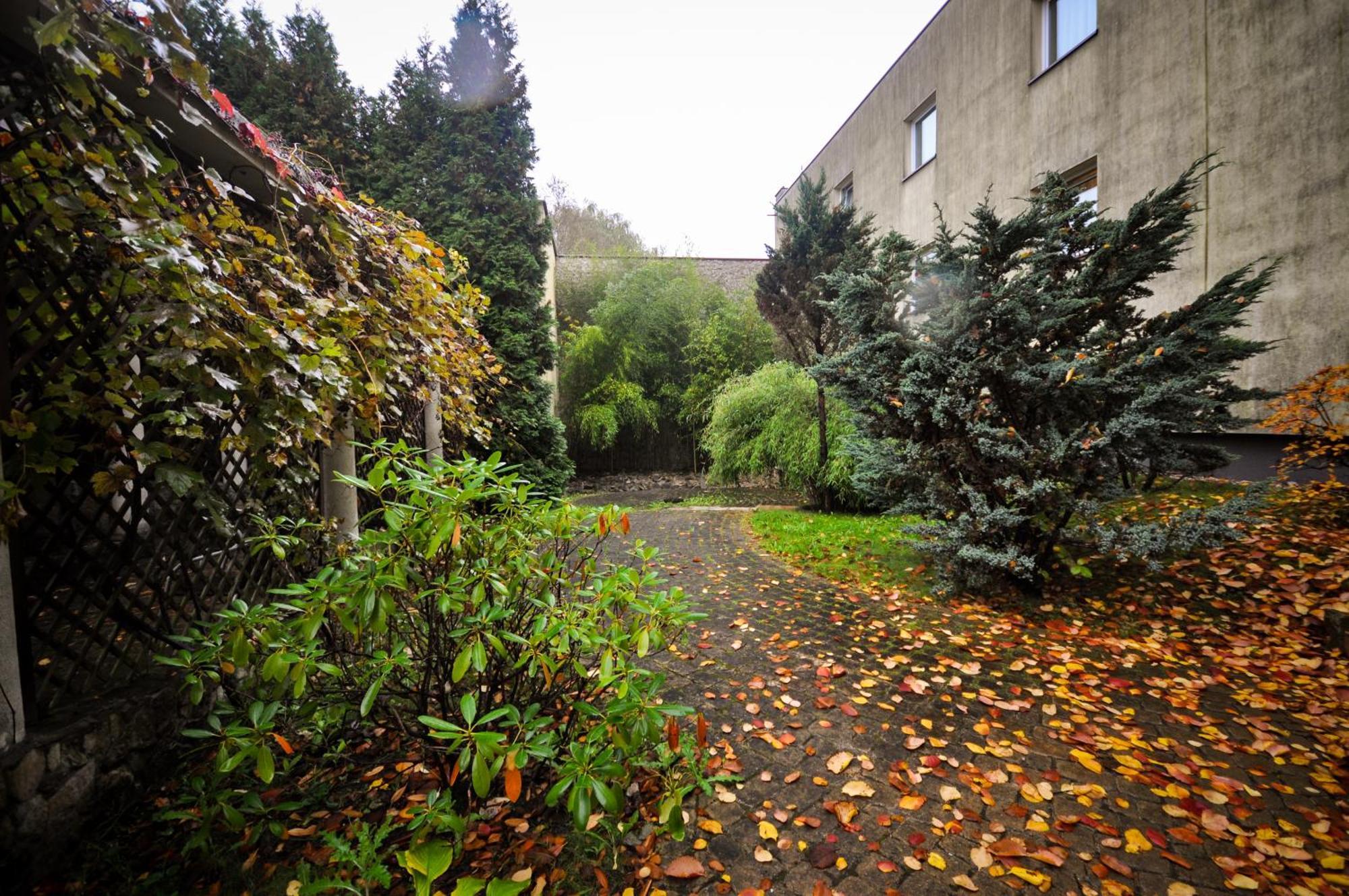 Hotel Trzy Swiaty Spa & Wellness Rajska Wyspa Gliwice Exteriör bild