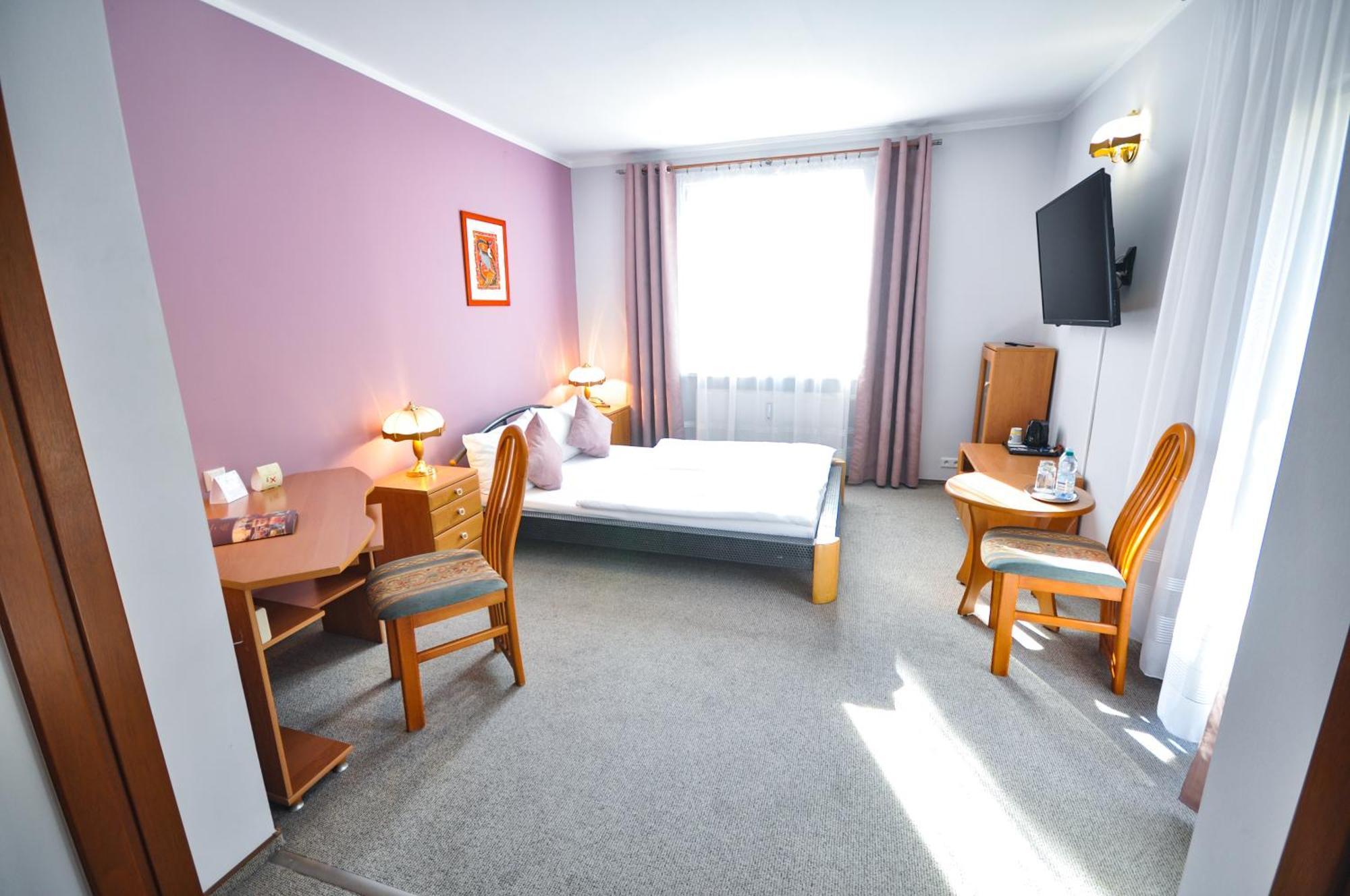 Hotel Trzy Swiaty Spa & Wellness Rajska Wyspa Gliwice Exteriör bild